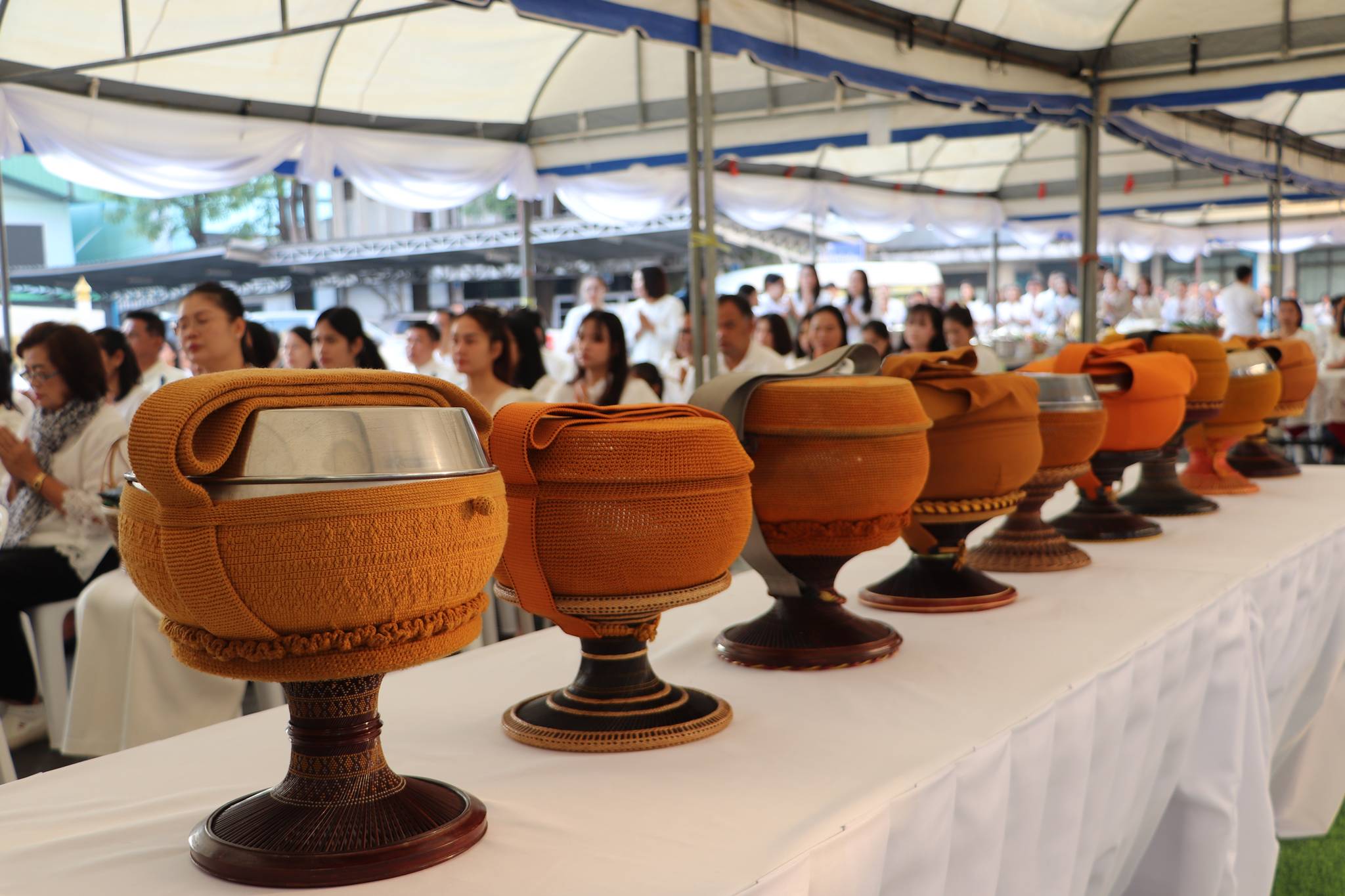 title - ส.ป.ก.ยโสธร ร่วมพิธีทำบุญตักบาตร  ณ ศาลากลางจังหวัดยโสธร เนื่องในโอกาสวันขึ้นปีใหม่ 2569 และกิจกรรมโครงการผู้ว่าฯ พาเติมบุญ หนุนนำวิถีพุทธ